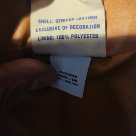 Genuine Leather GAP Skirt - Picture 3 of 5